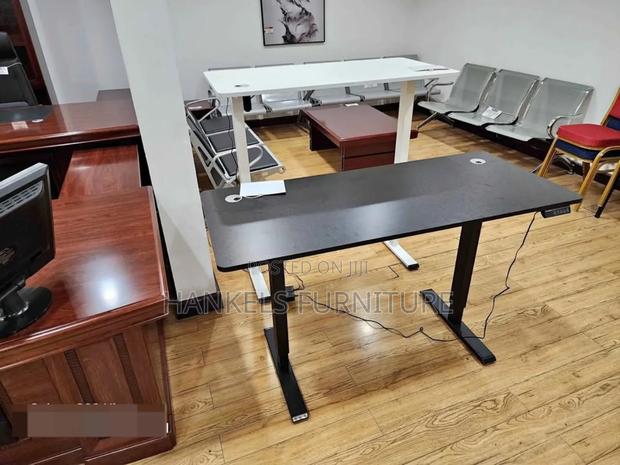 Ergonomic Electric Desk – Boost Productivity