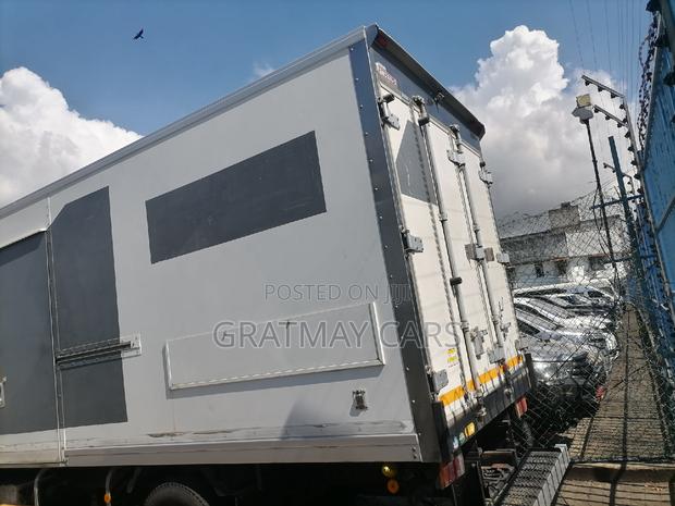 2016 Isuzu Elf Refrigerator Truck - thumbnail 6