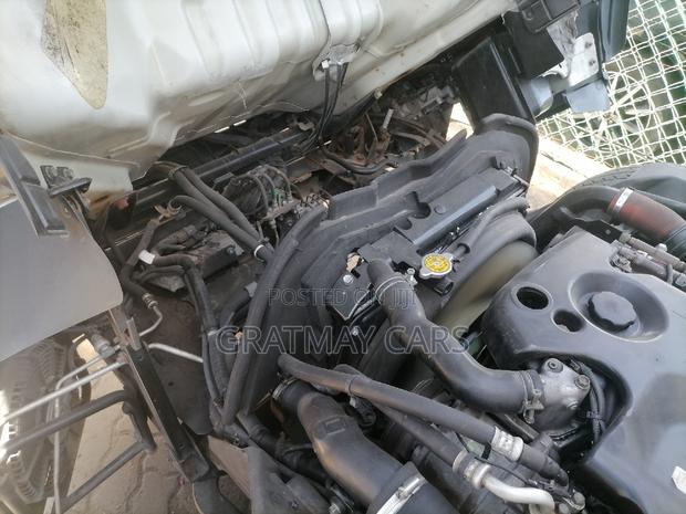 2016 Isuzu Elf Refrigerator Truck - thumbnail 15