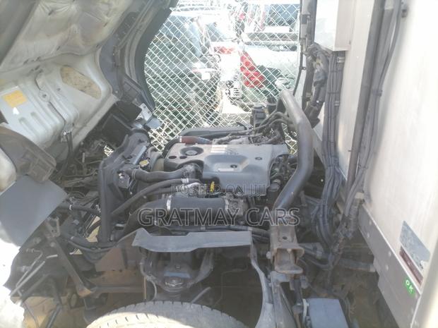 2016 Isuzu Elf Refrigerator Truck - thumbnail 16