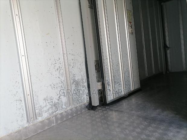 2016 Isuzu Elf Refrigerator Truck - thumbnail 20