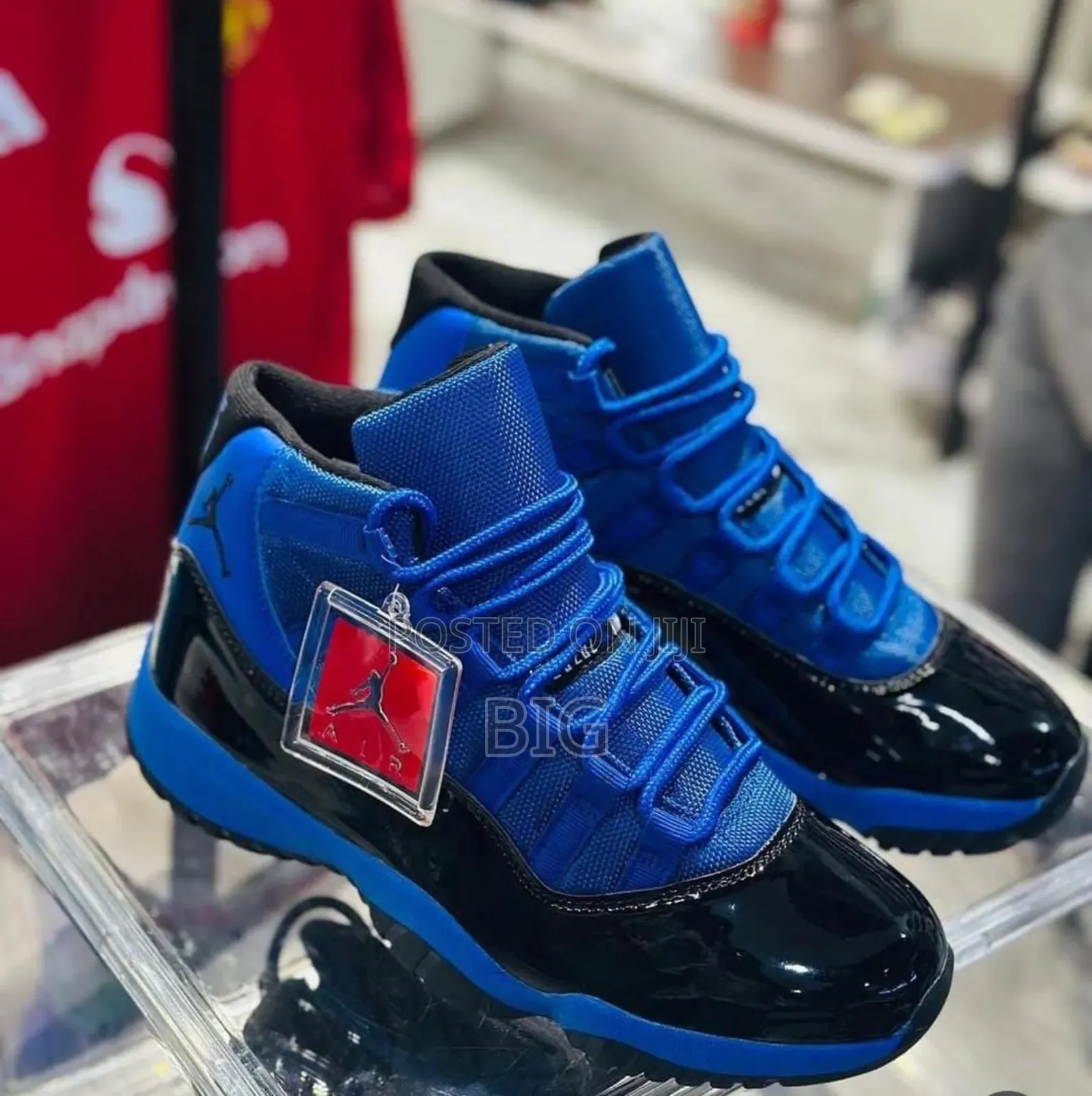 Jordan 11 Sneakers
