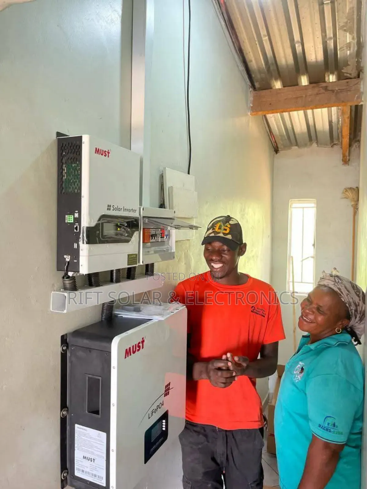 Must 5.5kva Hybrid Inverter - 5.12kwh Lithium Batteries Total Off-Grid