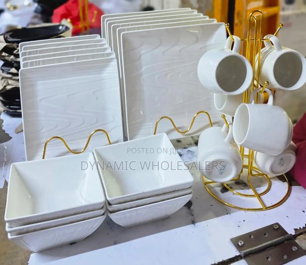 24-Piece Square Ceramic Dinnerware Set - main view