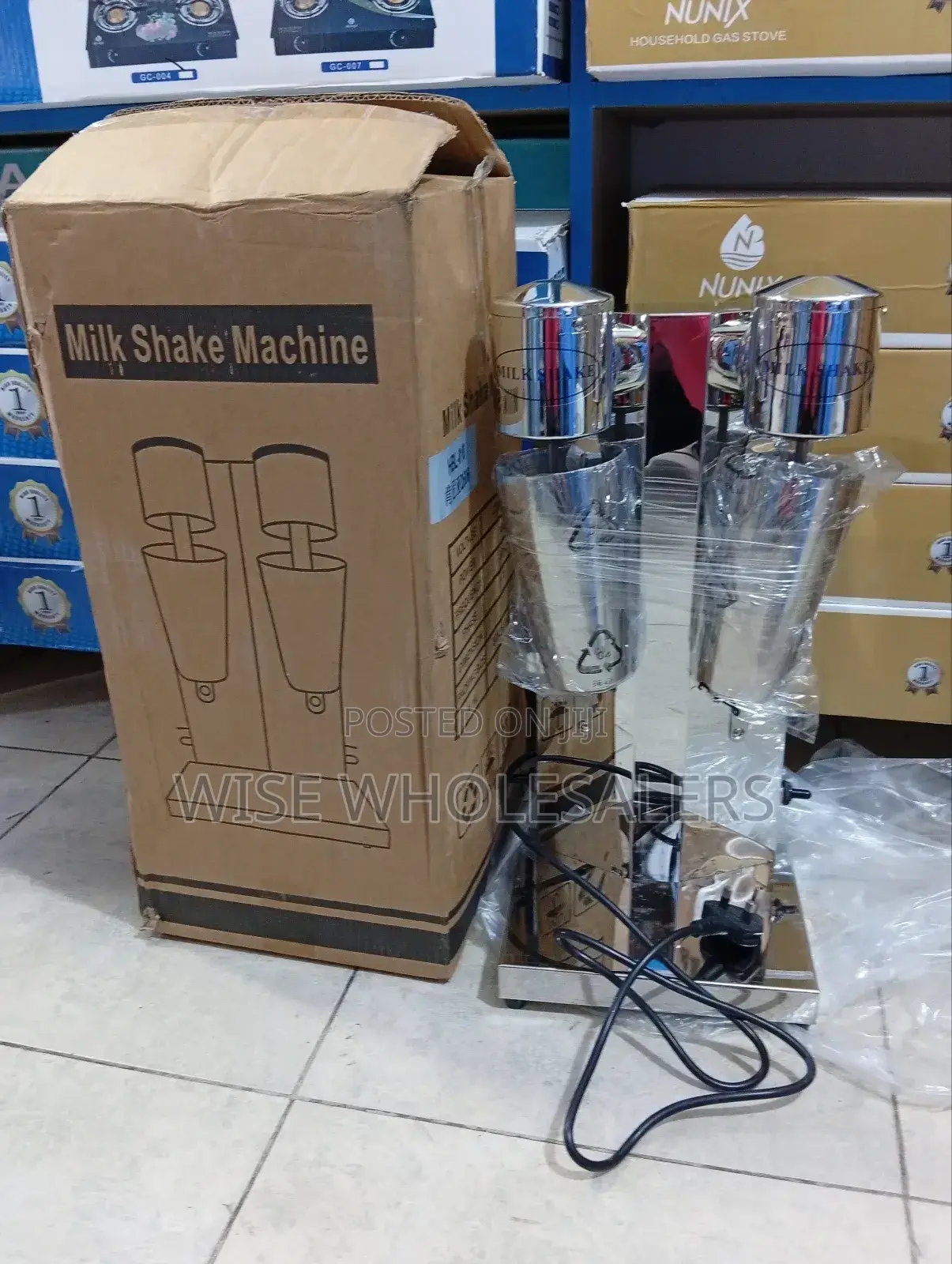 Double-head Commercial Milkshake Machine. 
√°°°