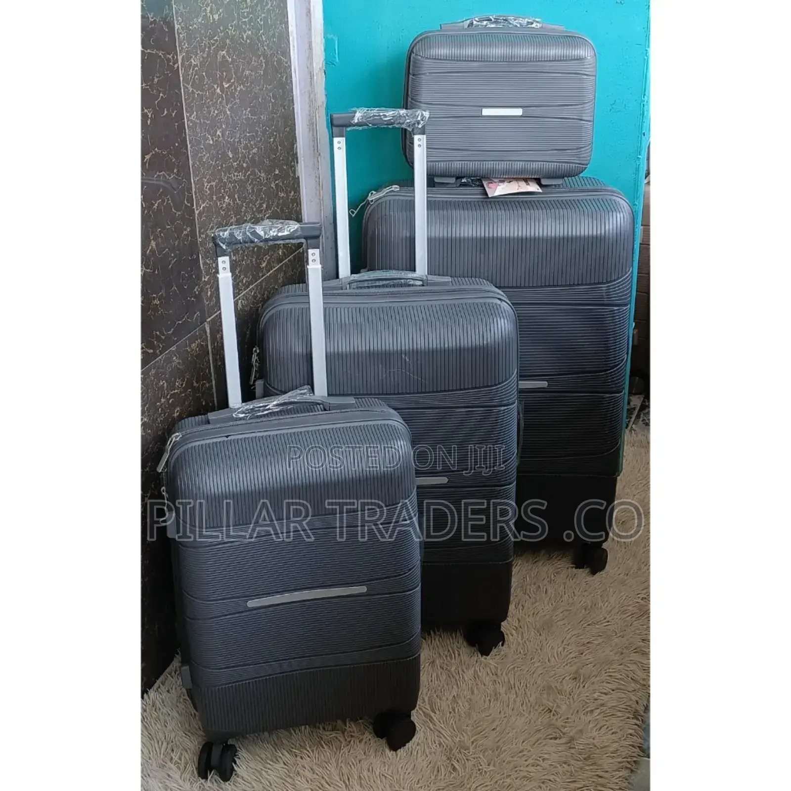 Travel Siutcase and Bags