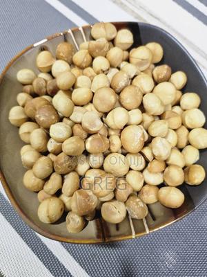 Macadamia Nuts - thumbnail 2