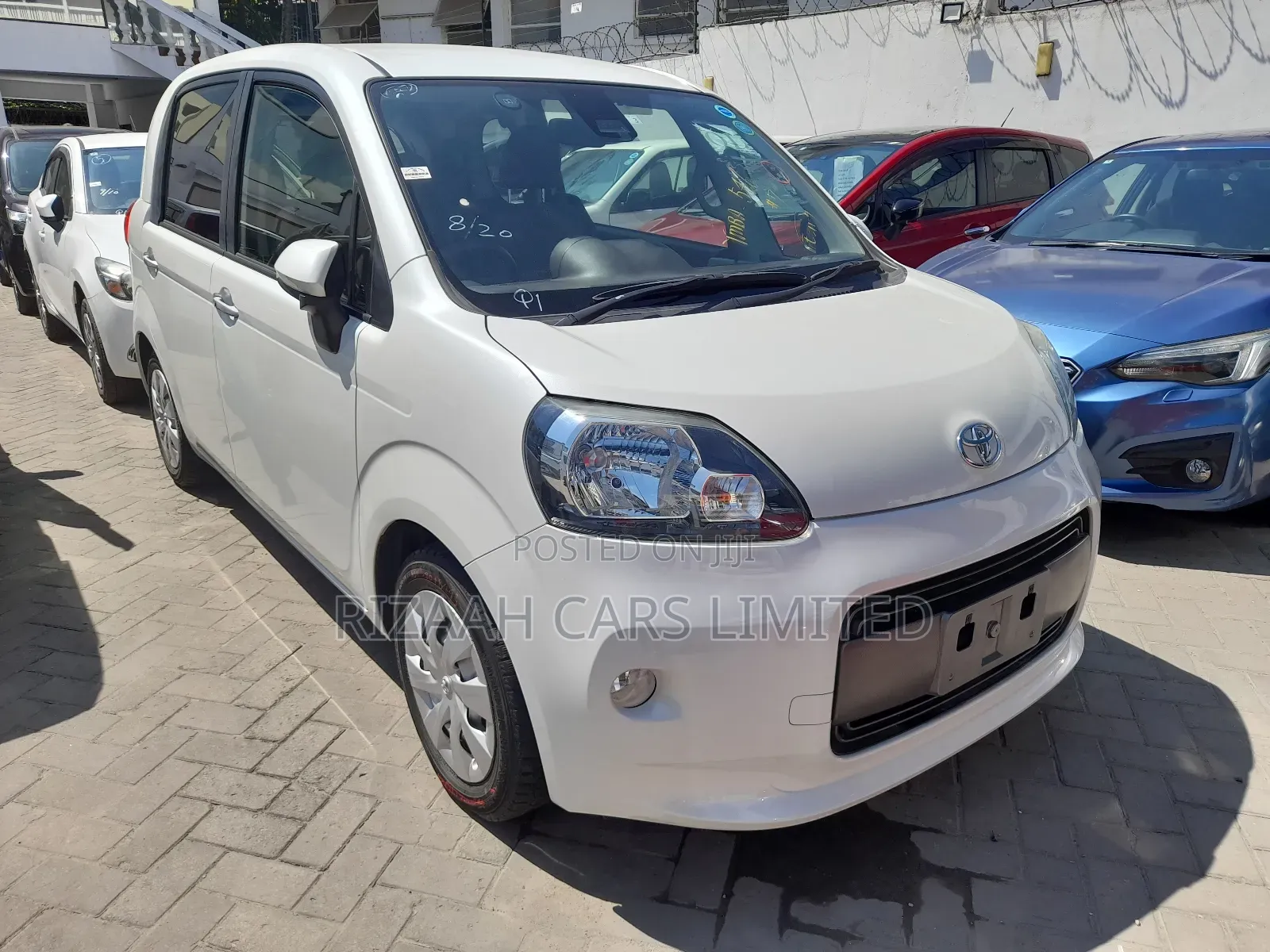 Toyota Porte 2020 White