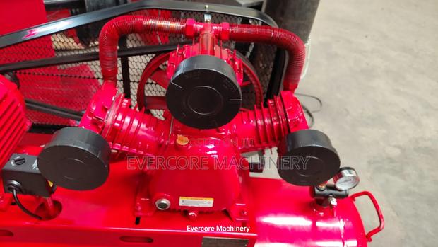 Heavy Duty 200litres Air Compressor Three Phase 10hp Motor. - thumbnail 3