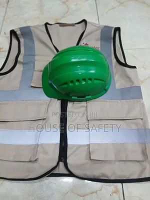 Light Green Vaultex Safety Helmet En Standards Approved And Jacket