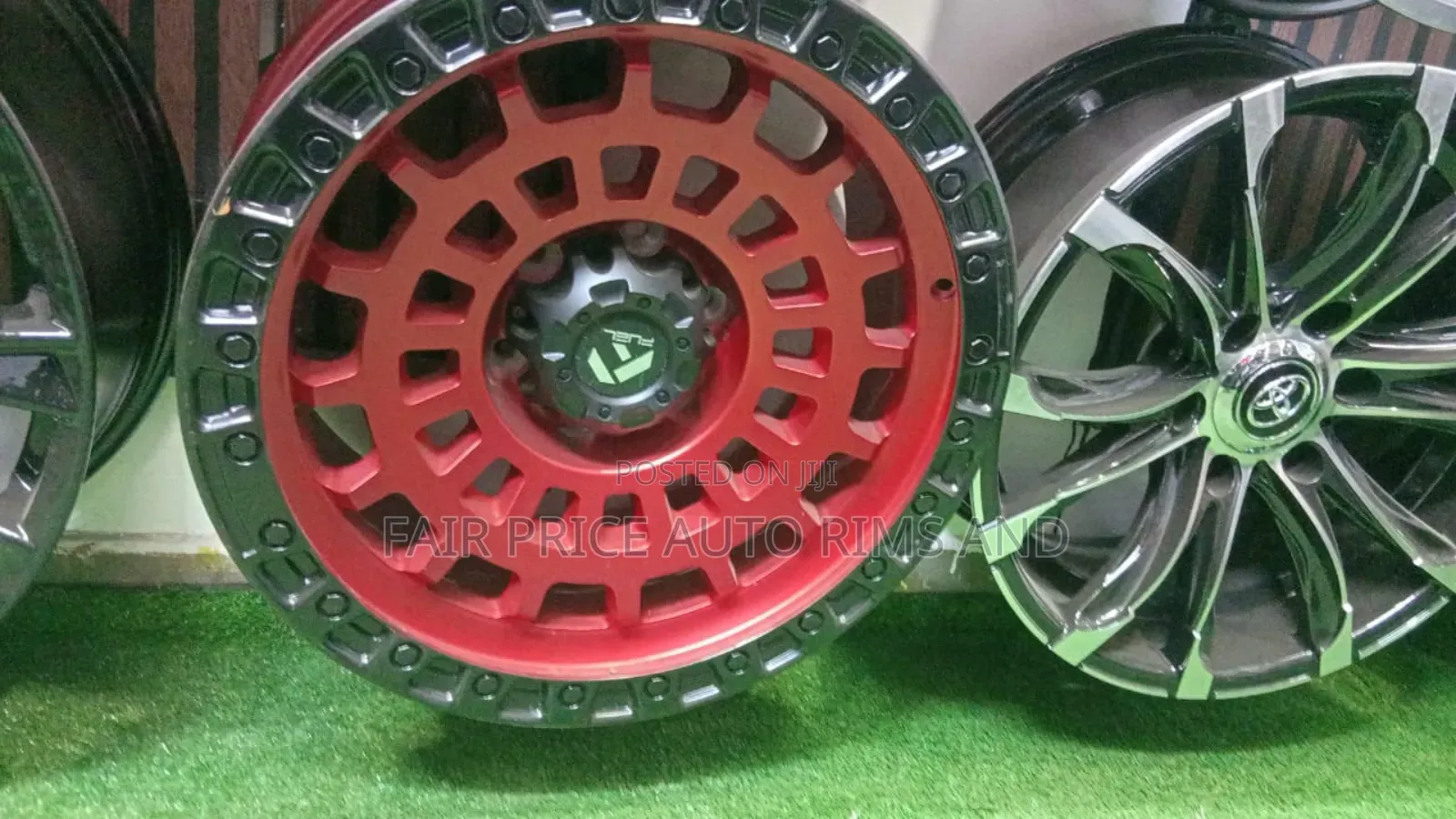 Size 18/6/139.6 Offset Surf Rims