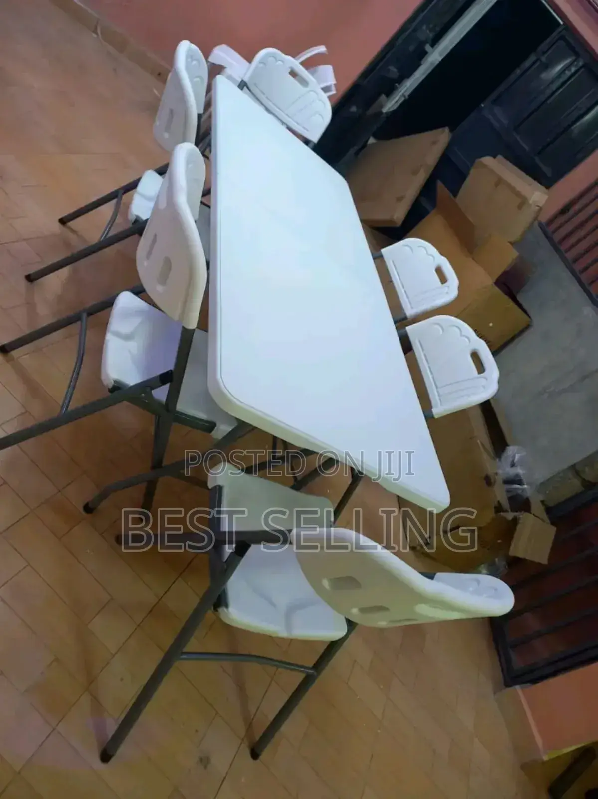 Folderable Table and Chairs