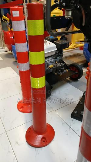 Warning Road Post 75cm - thumbnail 2