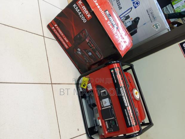 Kmax Gasoline Generator - main view