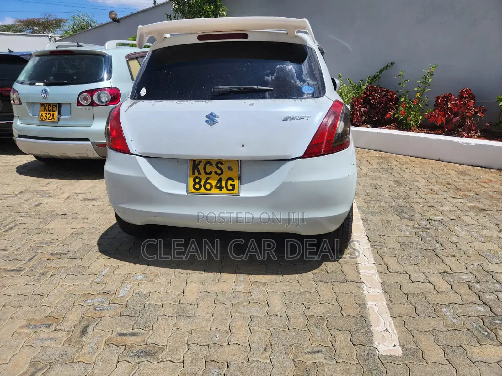 Suzuki Swift 2011 White