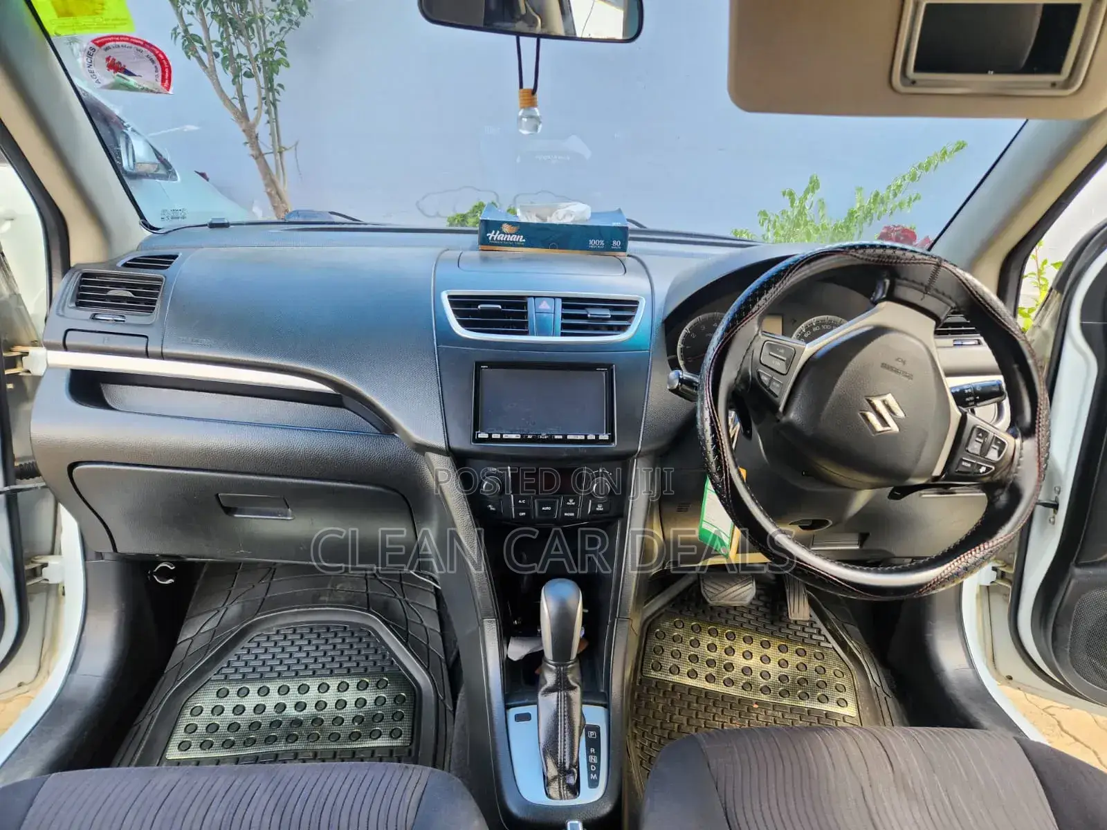 Suzuki Swift 2011 White