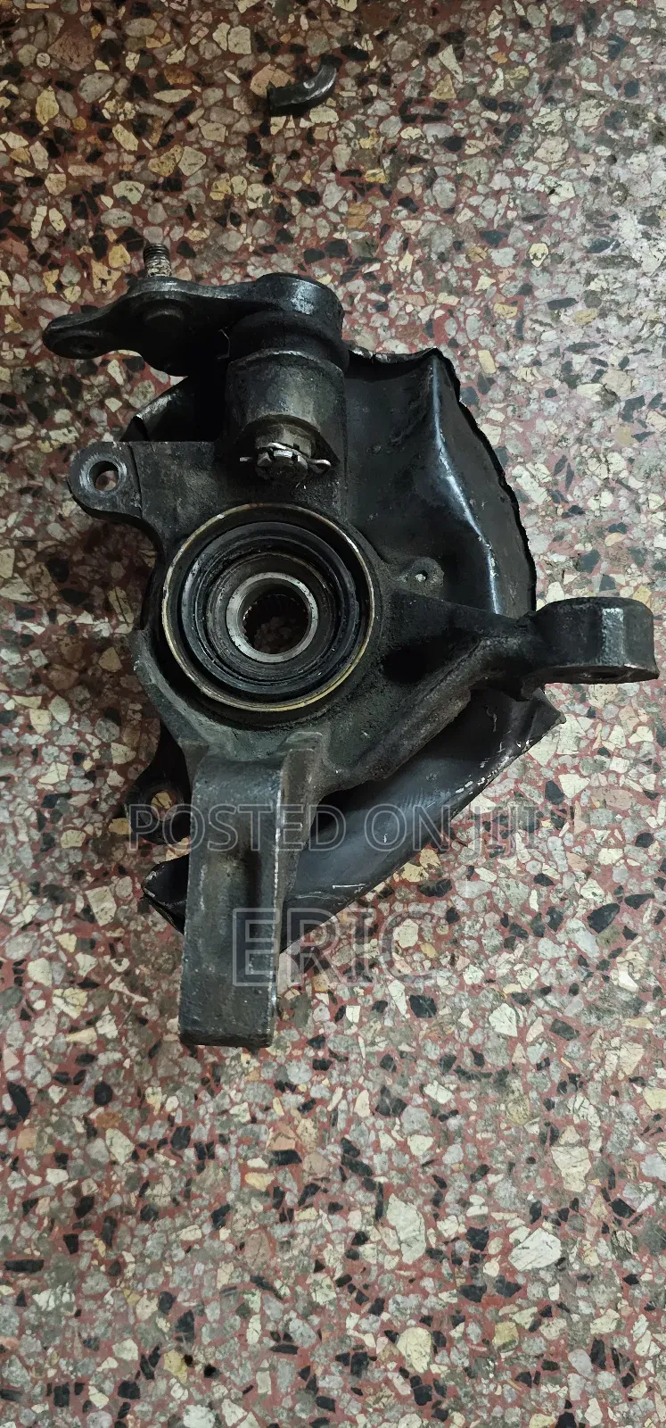 Front Hub Starlet