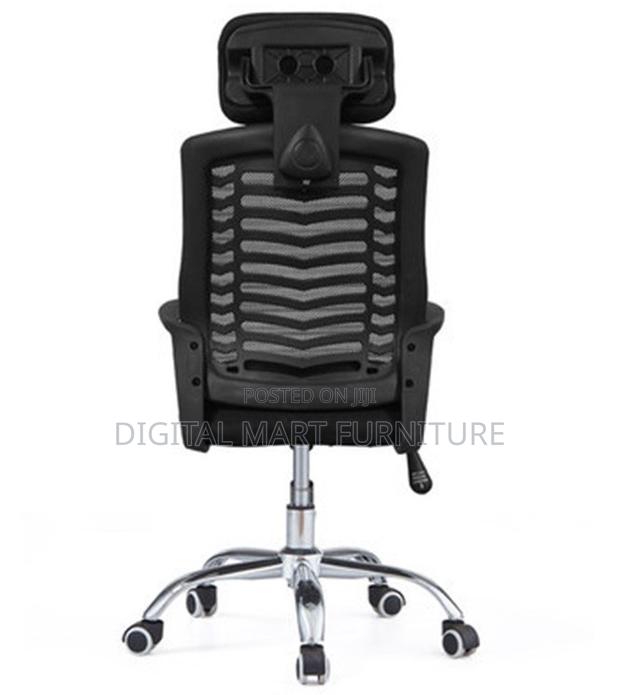 Black Soft Seat Chair With Headrest - thumbnail 5