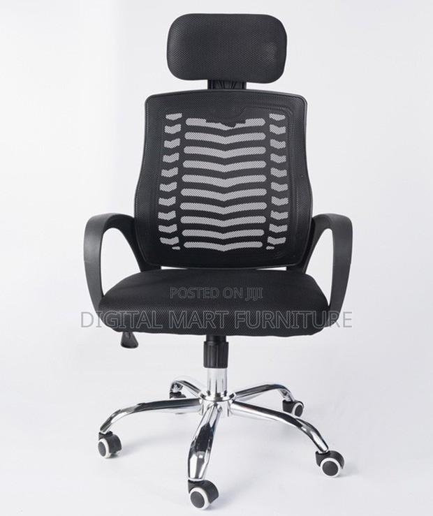 Black Soft Seat Chair With Headrest - thumbnail 8