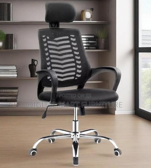 Black Soft Seat Chair With Headrest - thumbnail 9