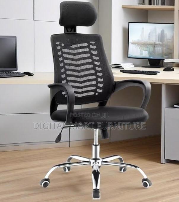 Black Soft Seat Chair With Headrest - thumbnail 11