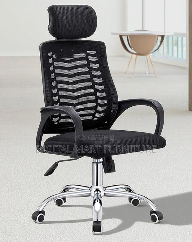 Black Soft Seat Chair With Headrest - thumbnail 16