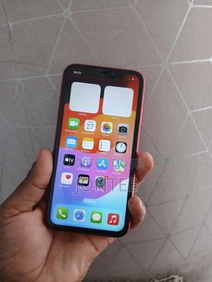 Apple iPhone 11 64 GB Red - main view