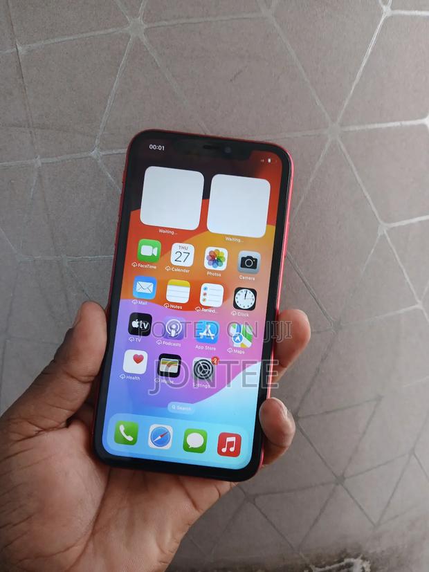 Apple iPhone 11 64 GB Red