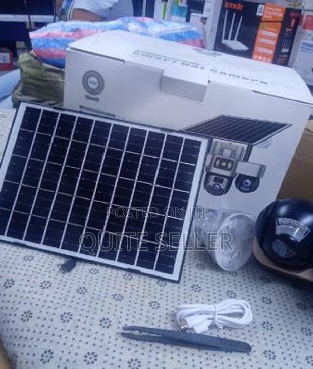 Triple Lens 4g Solar PTZ Camera PTZ Control With Night Vision