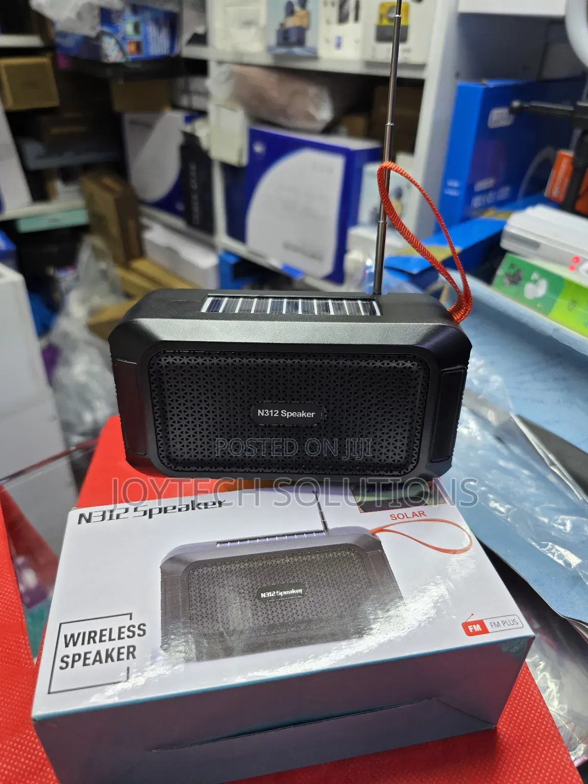 Fm Radio Solar Powered Bluetooth Speaker