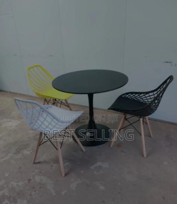 Round Dining Set