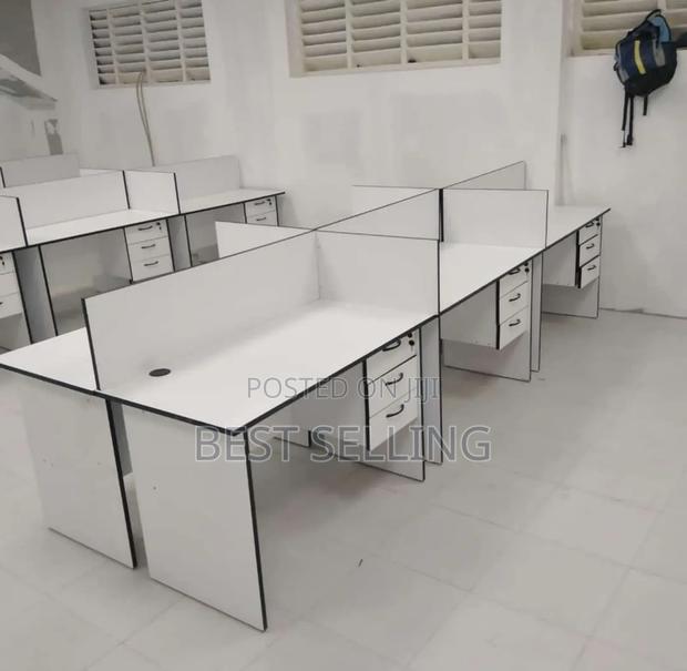 6 Way Working Station