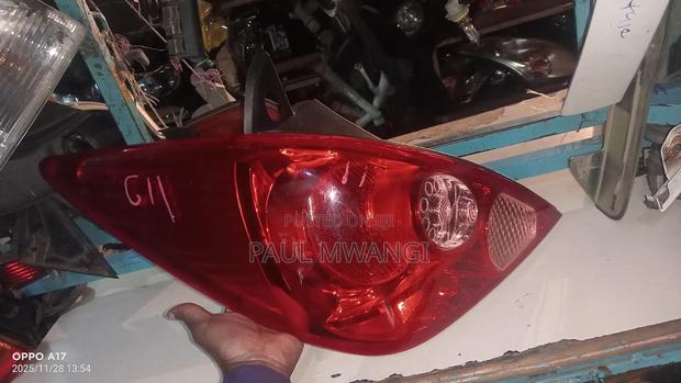 Tail Light Nissan Tiida Cba -C11 Model 2004/2006