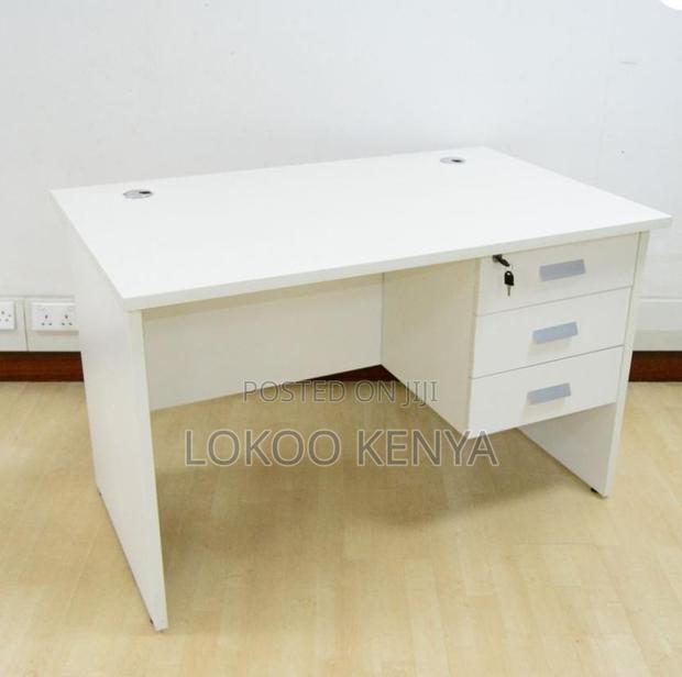 Office Desk; 0.9 Meter Generic 3 Drawer Wooden Home Office Desk - thumbnail 2