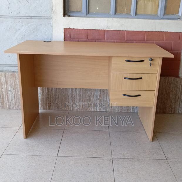 Office Desk; 0.9 Meter Generic 3 Drawer Wooden Home Office Desk - thumbnail 8