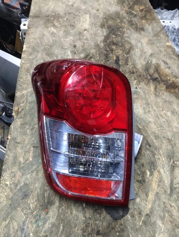 Toyota Corolla Fielder Tail Light