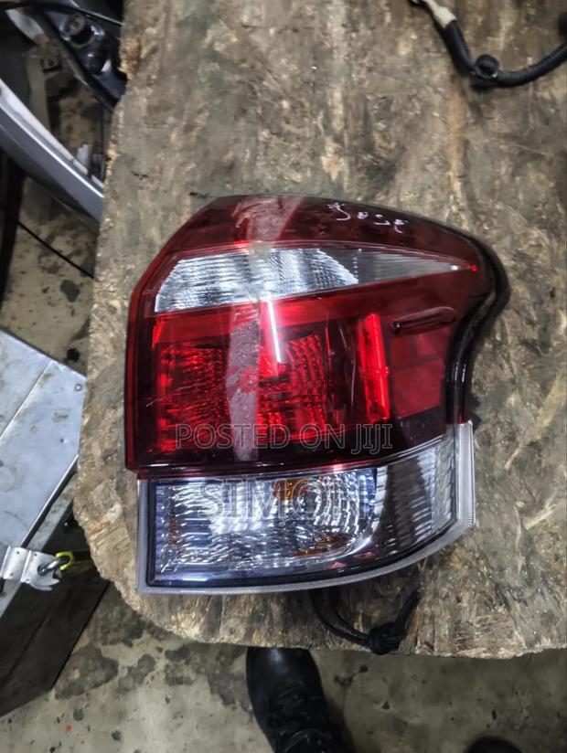 Toyota Corolla Axio 165tail Lamp - main view