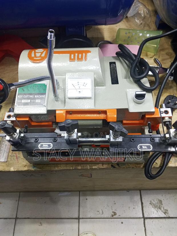 Quality Key Cutting Machine