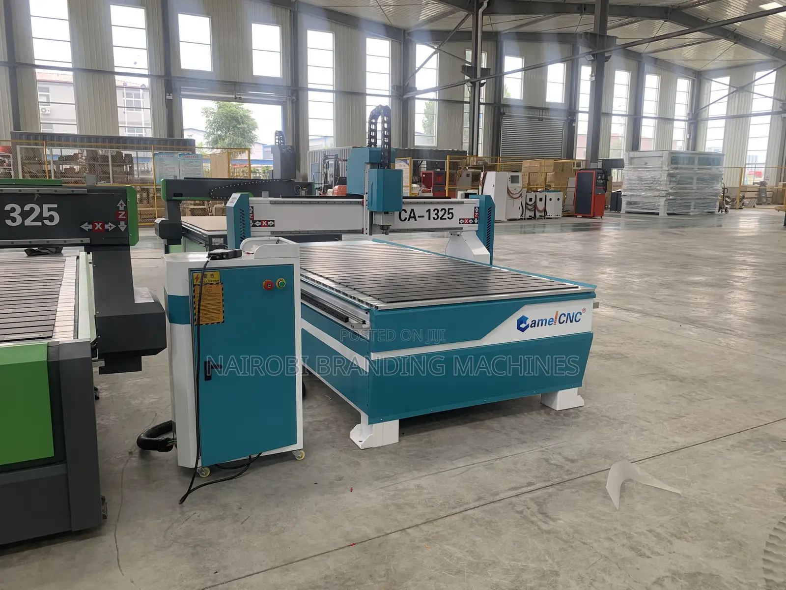 Made in China High Quality 1325 Wood CNC Router Machine