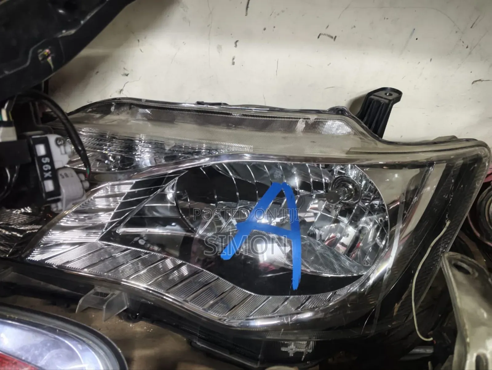 Toyota Corolla Axio Headlight