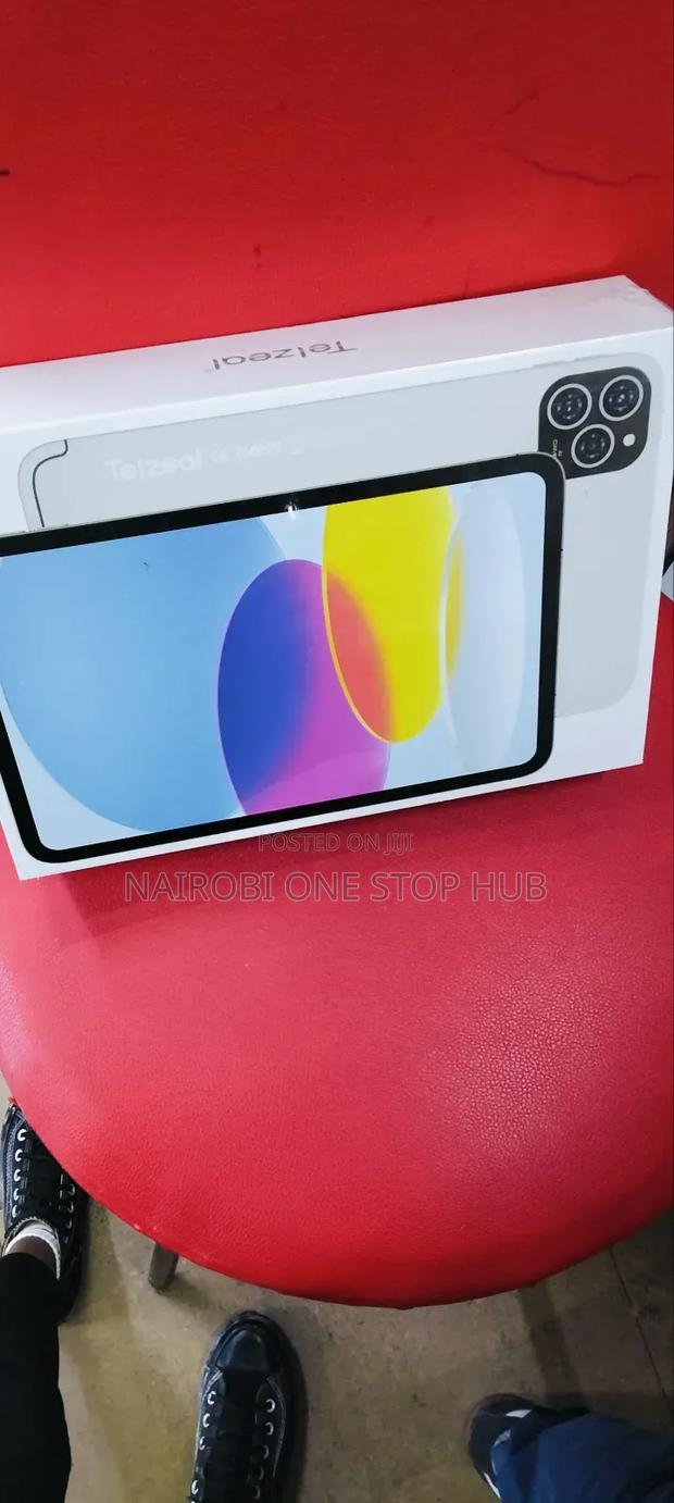 Telzeal Triple-Camera Android Tablet - main view