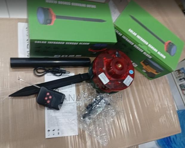 Solar Infrared Sensor Alarm Outdoor Motion Detection Security System - main view