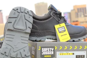 Safety Jogger Bestboy S3 Safety Shoes.