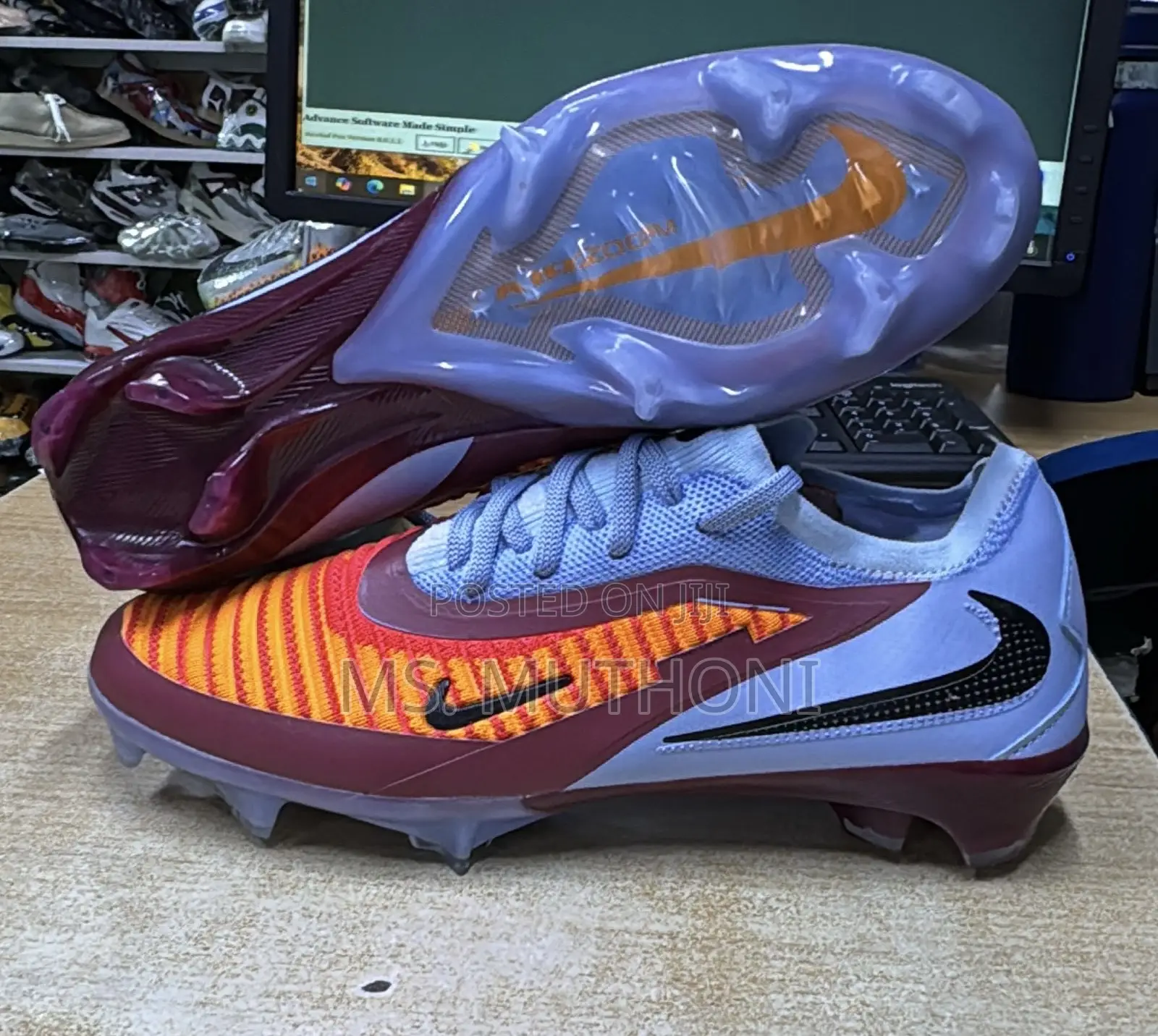Nike Phantom 6 Football Boot Ft Gripknit Upper and Cyclone Sole Plate