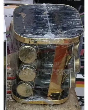 Rotating Spice Rack Has 12 PCS Glass Jar