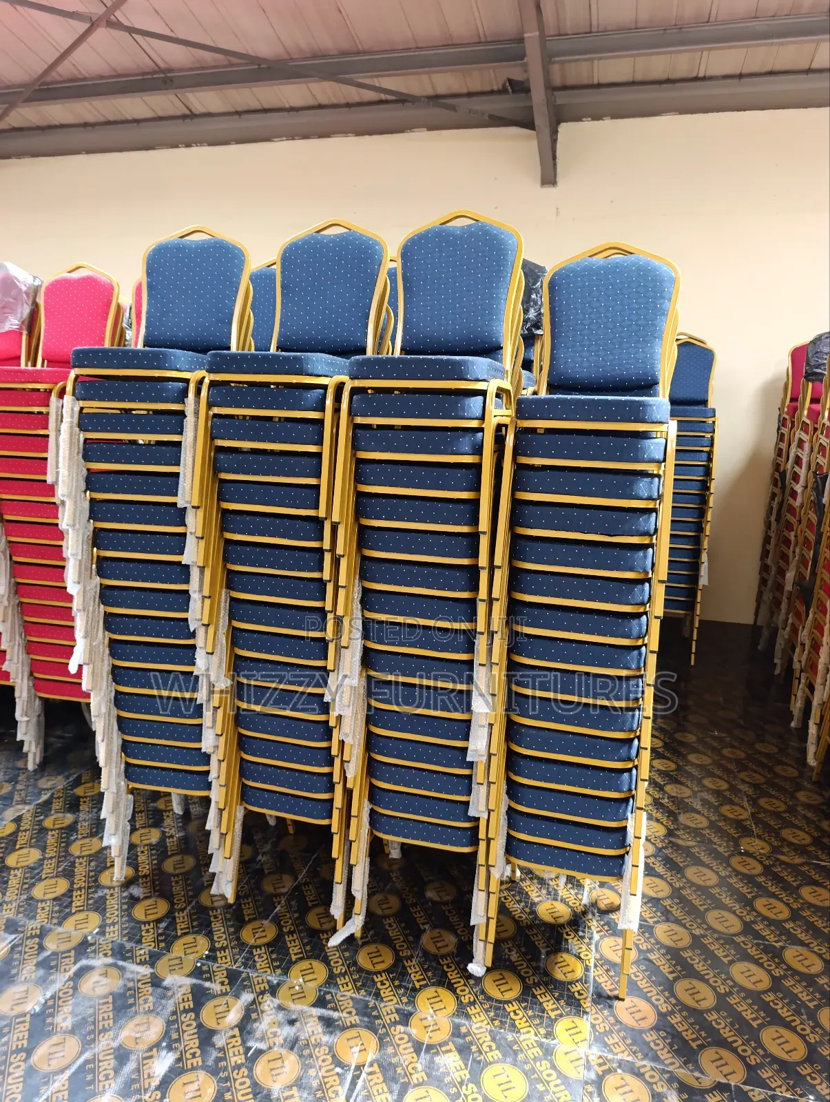 Stackable Blue Banquets