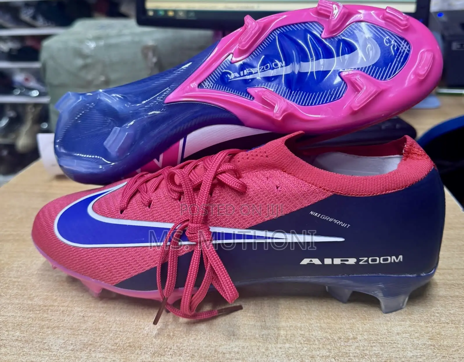 Nike Football Cleats Gripknit and Air Zoom Technologies Size 41-44