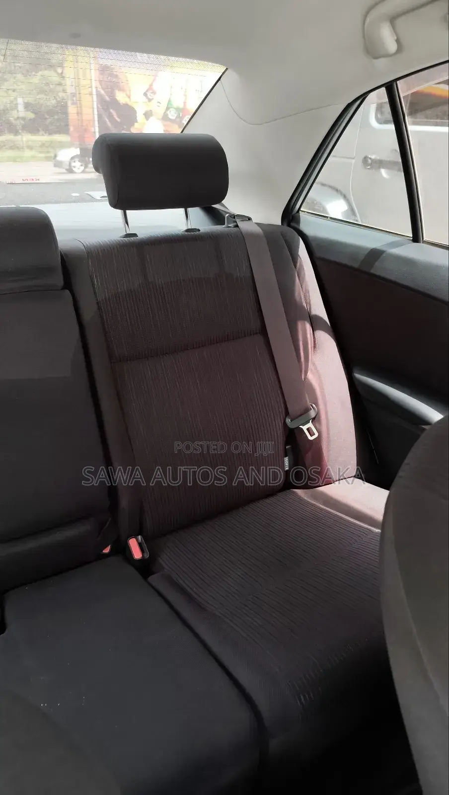 Toyota Premio 2018 Silver