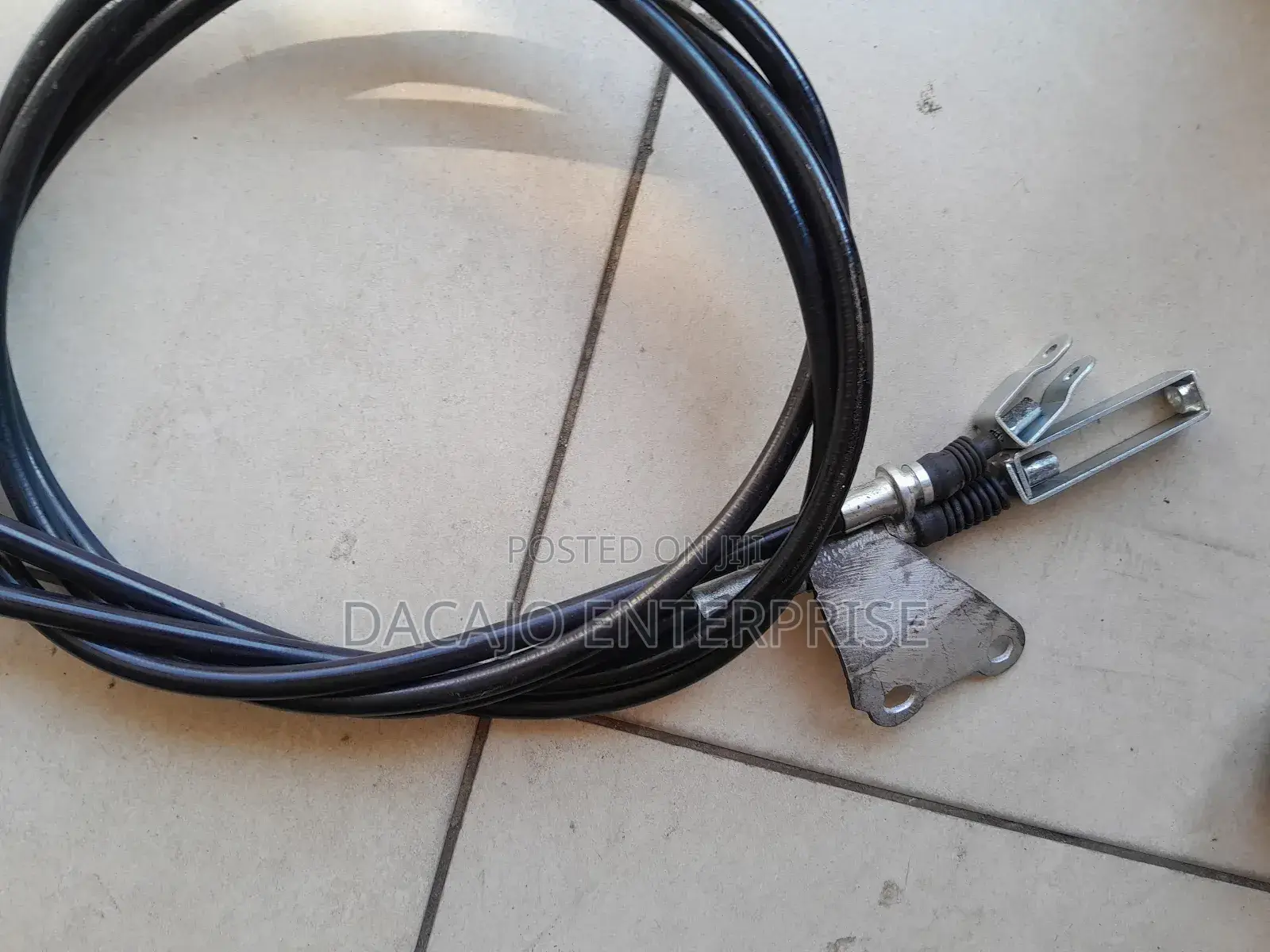 Quality Hilux 2 Wheel Rear Handbrake Cables (Left and Right)