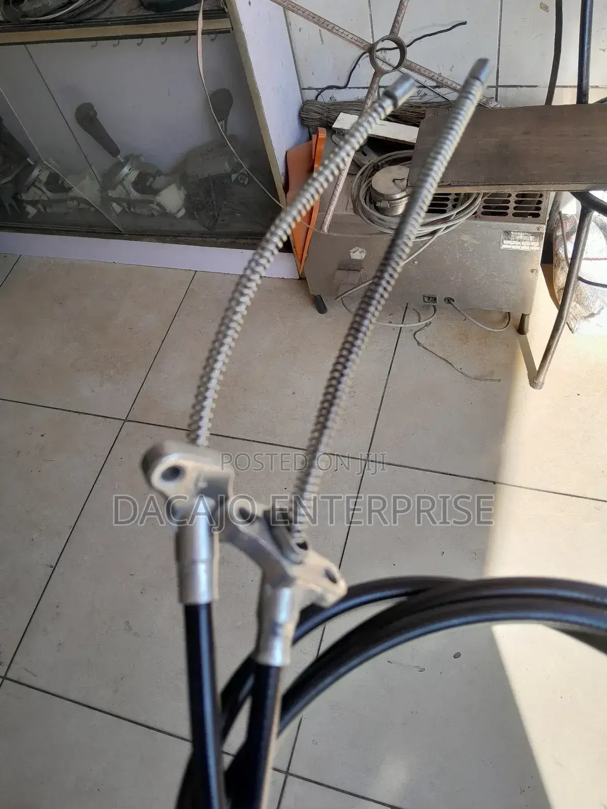 Quality Hilux 2 Wheel Rear Handbrake Cables (Left and Right)